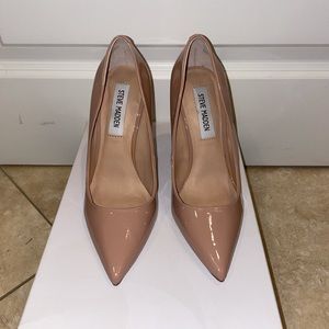 Steve Madden pumps